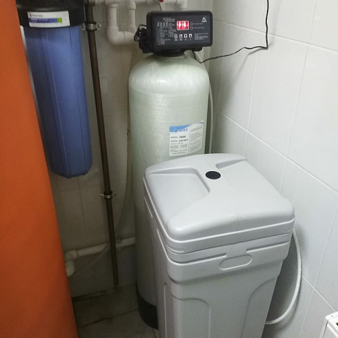 ����� Runxin F117Q3 � �������� 1044